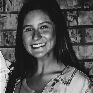 Meet your Posher, Bailey